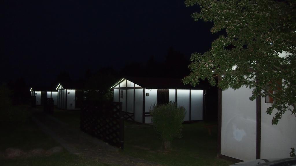 Kempings Vinkalni Hotel Ventspils Buitenkant foto
