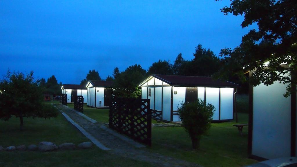Kempings Vinkalni Hotel Ventspils Buitenkant foto